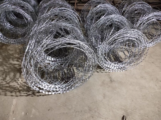 pt93724258-hot_dipped_galvanized_bto_18_concertina_coil_wire_flat_wrap_razor_barbed_wire